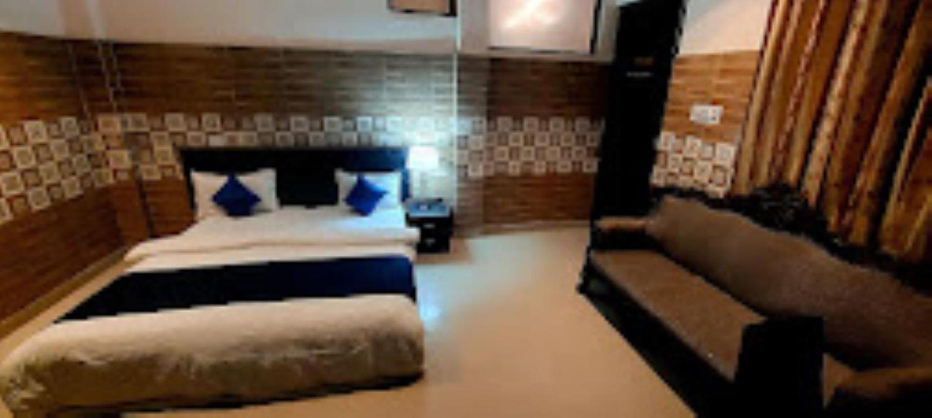 Ap Palace Hotel, Ayodhya 外观 照片